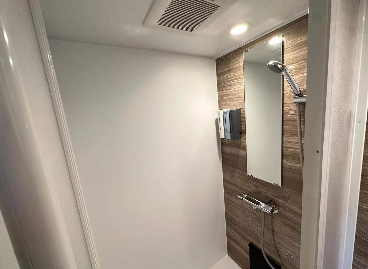 Apartamento 一棟貸切 駒込フルリノベーション古民家 Switch付き 池袋新宿渋谷秋葉原 Tokio